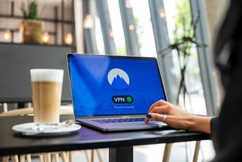 机场、VPN、VPS 自建到底有什么区别？从“能用”到“真正掌控”的升级路线